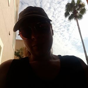 Meet your Posher, Agnes